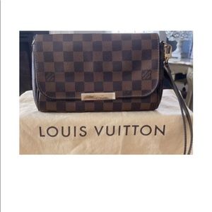 LOUIS VUITTON Damier Ebene Favorite